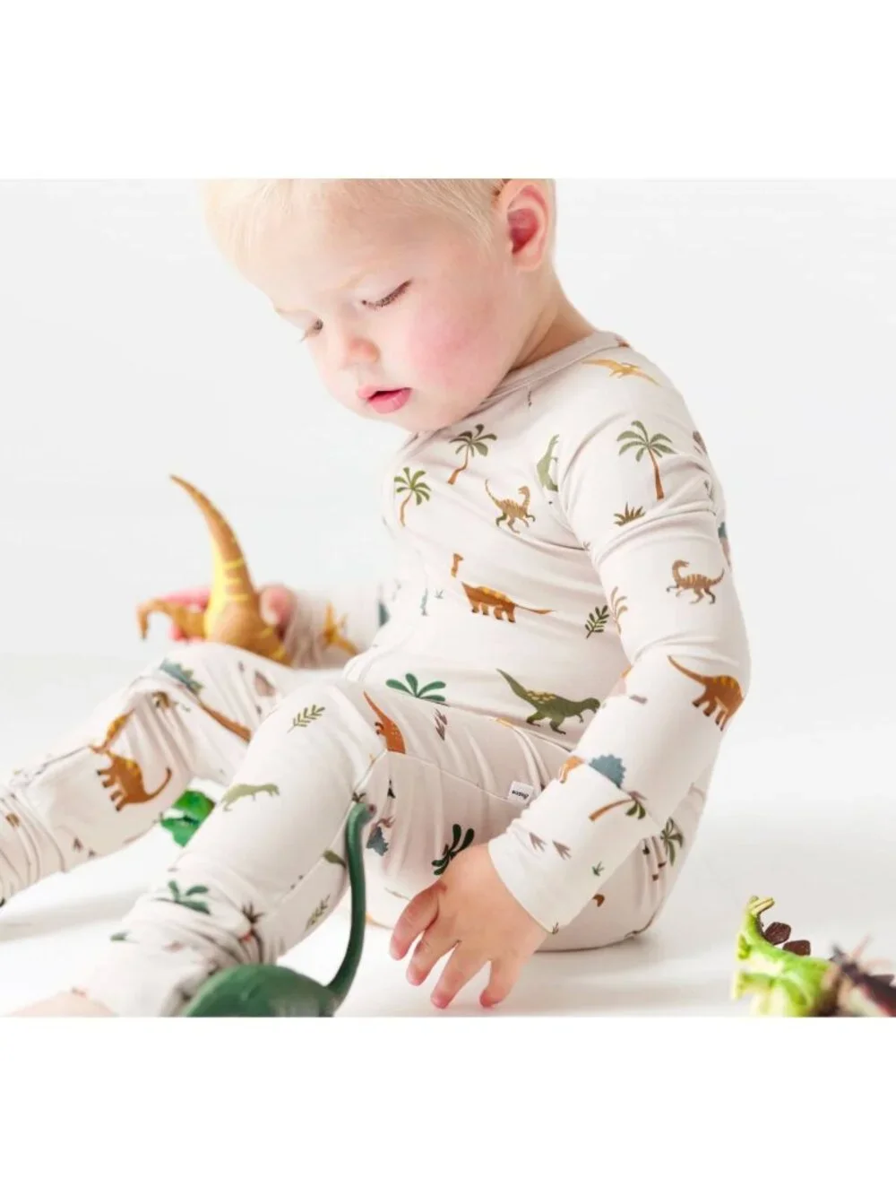 Brave Little Ones Dinosaur Baby Pajamas 12-18M Bamboo Soft Stretchy Zip flip fee